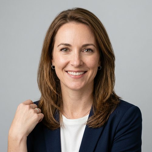 Elena R.
